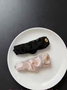 ZUOOU | Black Bow Creased Hair Clip Large