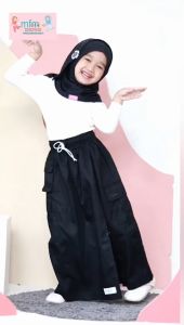 Rok Celana Anak Sekolah: Desain Nyaman dan Modis