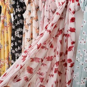 paket super hemat murah kain motif 3 meter 30 ribu  lebar 150 / katun Paris / iyam colection / kain  meteran murah cuci gudang / kain kiloan murah 10 meter / kain kiloan murah cuci gudang / kain bahan kiloan 1 kg / akfa collection / rizie collection