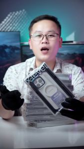 Ốp lưng từ tình viền TPU mạ crom cho iPhone 14 Pro Max / 15 Pro Max / iP 14 Pro / 15 Pro hiệu X-Level Streamer Rainbow - Thiết kệ mặt lưng PC trong suốt chống ố lực hút nam châm mạnh mẽ thiết kế sang trọng