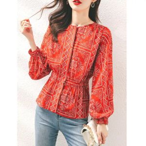 TM 0859 Blouse CNY Blessings hildden button top import