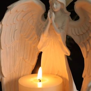 Nordic Angel Aromatherapy Candlestick Living Room Dining Room Wedding Romantic Candle Holder Decoration Ornament