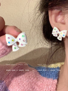 Elegant Butterfly Knot Diamond Stud Earrings Womens Fashion Jewelry Unique Personality High-End Feeling Alloy Embedded