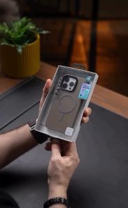 Benks Lucid Armor Case - Ốp Lưng Nhám Chống Bám Bẩn Hỗ Trợ Sạc Không Dây Từ Tính Magnetic iPhone 16 Pro Max / 15