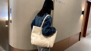 TB02 - Totebag Wanita Resleting Wanita Tas Kerja Tas Kantor Tas Kuliah Shoulder Bag