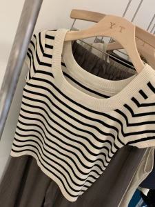 Striped Short Sleeve Womens T-Shirt Design Sensation Sweet Slim Fit Inner Wear Shoulder Width Appropriate Summer New Arrival