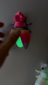 Đồ Chơi Mô Hình Đom Đóm Phát Sáng In Nhựa 3D Có Nam Châm Dán Tủ Lạnh Móc Khóa Động Vật Nhựa Sắc Nét