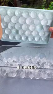 Cetakan Es Batu Bulat 33: Round Ice Cube Tray