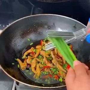Multipurpose Cutting Shears with Stainless Steel 3/5 Layer Herb Stripper Kitchen Scissors Pepper Herb Scissors Shredded Chopped