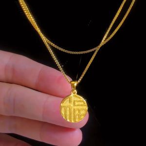 ผลิตภัณฑ์เสริมจมูก สร้อยคอทองคําแท้ 18k ของผู้หญิง 95% วาวสีทอง รูปแบบ Xiaofu แบรนด์จี้ เรียบเนียน 24 ชั่วโมง