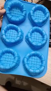 Khuôn silicon hình 6 vỉ đế đan khuôn hình cái rổ dùng nướng bánh đổ rau câu bày mâm cúng hiện đại sang trọng