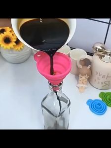 [1PC] Encora Foldable Funnel Rubber Hopper Corong Kecil Dapur Silicone Oil Liquid Dispenser Kitchen Tools Household 厨房漏斗