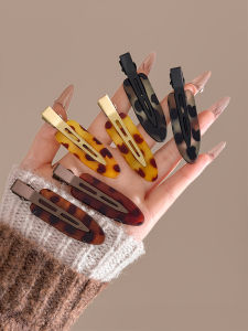 Kẹp Tóc Họa Tiết Da Báo Cổ Điển Hong Kong Không Để Lại Dấu Vết Kẹp Tóc Nữ Kẹp Tóc Trang Trí Trang Điểm Kẹp Tóc Một Từ Kẹp Tóc Một Từ