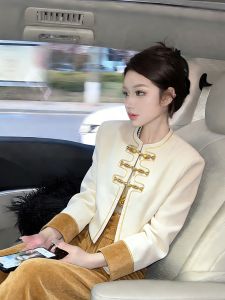 QFN | Elegant New Chinese Style Off-White Long-Sleeve Blouse