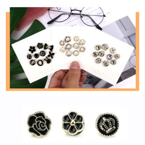 เข็มขัดแฟชั่นเกาหลี ลายกุหลาบแฟชั่น เจาะรู ตะขอเกี่ยวกางเกงเอวปรับได้ กางเกงหลวมเข็มกลัดปุ่มปรับเอว Pinapple