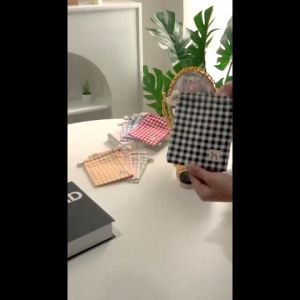 Mini Pouch Serut Kotak-Kotak/ Pouch Kain Kotak-Kotak Motif Gingham/ Tempat Headset Makeup