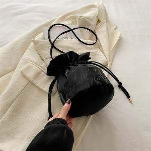 Cute Drawstring Bucket Bag Soft Sweet Fresh Small Womens Crossbody Bag Fashionable 2024 New Style Trendy Shoulder Bag