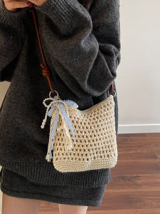 Handwoven Casual Commuter Bag Womens Summer 2025 New Style Hollow out Beach Vacation Crossbody Bag Soft Polyester Lining