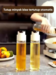 BOSSLU Botol Minyak Kaca Tutup Otomatis Model Tinggi Bergaris / Tempat Penyimpanan Kecap Saus