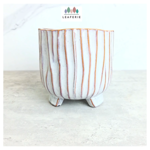 The Leaferie Jace Flowerpot flowerpots . flower pot . plant pots . planter . planters . Ceramic