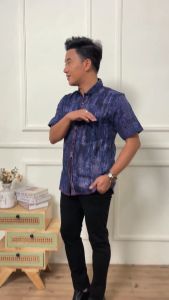 Kemeja Batik Pria Lengan Pendek Katun Premium Slimfit Surya Teja KPES-1