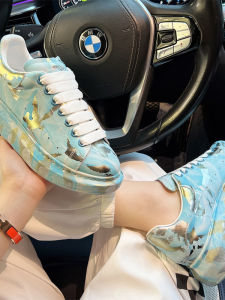 Hand-Painted Mens Casual Shoes Increased Thick Bottom Slip-On Loafers Fashionable Platform Sneakers for Couples Leisure Wear