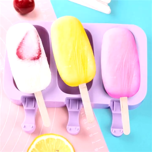 แม่พิมพ์ไอติมซิลิโคน แม่พิมพ์ไอศครีมแท่งรูปการ์ตูนมีฝาปิด แถมฟรี ! ไม้ไอติม สินค้าพร้อมส่ง 1-2 ทำการ