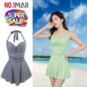 ชุดว่ายน้ำผู้หญิง มีกางเกงซับ ชุดว่ายน้ำเซ็กซี่ สีเขียว ขนาดสินค้า รอบอก26นิ้ว เอว24นิ้ว ยาว27นิ้ว (ขนาดก่อนยืด) สินค้าพร้อมส่ง