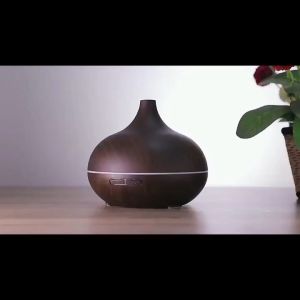 เครื่องพ่นไอน้ำอโรม่า เครื่องเพิ่มความชื้น 💦Aroma Humidifier💦ความจุ 500 ml. ไฟ 7 สี LED มีรีโมท สวยงาม ควันเยอะ