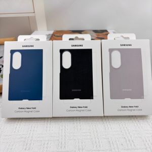 Samsung | Samsung Galaxy Z Fold8 Fold 8 Magnet Phone Case Diagonal Carbon Texture Hard Cover + 2Pcs Free Tempered Glass Screen Protector