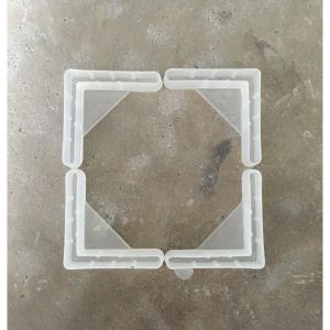 Combo 4 chân nhựa v4x6cmv3v4v3x5cm kê chân Kệ V lỗ