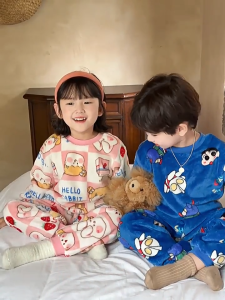 ชุดนอนเด็กชุดฤดูใบไม้ร่วงฤดูหนาวชายหญิงบ้านเสื้อผ้าชุดชั้นในความร้อนชุดสองชิ้น