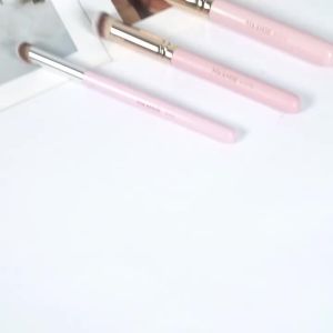 Maange 3Pcs Makeup Brushes + 2Pcs Triangle Powder Puff Set Concealer Eye Shadow Makeup Brush Blending Cosmetic Beauty Tools