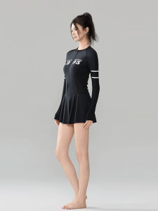 Womens Wetsuit Long Sleeve Swimming Costume Mermaid Suit Thermal Spa Swimwear Skirt Style plus Size Slimming Belly Covering
