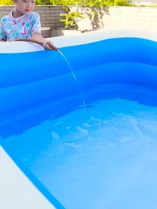 Swimming Pool for Family Size 305x175x60cm Inflatable PCV Pool for Kids & Adults Easy Inflate & Store 100L Capacity with 3-Ring Design and Durable Vinyl Walls
