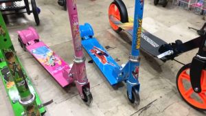 Scooter for kids 2-5 Years old Foldable 3wheels and Flash wheels character design girls and boys