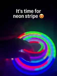5V Flexible Light Strip USB RGBIC Dreamcolor Chasing Strip RGBIC Neon Rope Light Bluetooth Neon LED Strip Lights with Music Sync