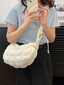 Womens Spring and Summer Versatile Cloud Pleated Bag Large Capacity Lightweight Quilted Single Shoulder Crossbody