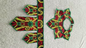 Renda Bordir Sabuk Dada Motif Dayak Pendek