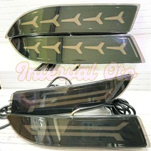 Lampu Reflektor Belakang Mobil All New Avanza 2012-2022 Smoke Reflector LED