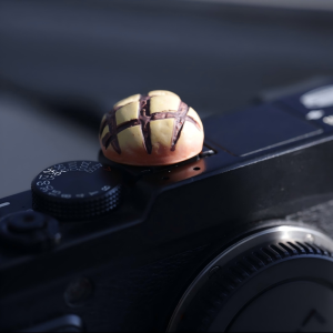 Cute Biscuit Universal Hot Shoe Cover for Leica Q2 Q3 Fuji X100V X-T5 Sony ZV-1 ZV-E10 Canon EOS R5 Nikon Z5 Camera Accessories