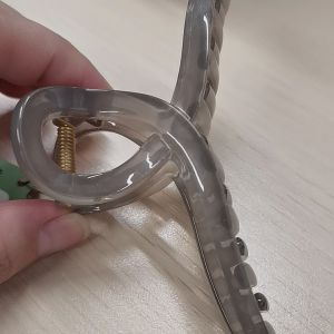 Summer 2023 Large Size Shark Clamp Hair Grips Womens Big Hair Clips Stylish Hair Accessories for Back of Head Mislly Brand