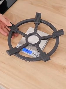 Universal Non-SLIP เตาแก๊สขาตั้งเสริมขนาดเล็กผู้ถือหม้อครัวเตาแก๊สนมหม้อทนความร้อนเครื่องมือทําอาหาร