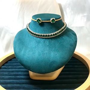 สร้อยมรกต สร้อยเพชร ต่างหู สีเขียว ส่งไทย ทุกวัน เครื่องประดับเพชร สร้อยและตุ้มหู