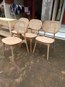 Kursi makan Jepang rotan Murah Terbaru