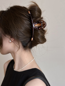 Large Size Amber Colored Oil Painting Hair Clips Womens Back of Head Shark Clamp Stylish Hair Accessories Middle Aged Style