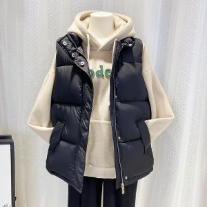 Womens Fleece Lined Vest Versatile Outerwear Midlife Mommy Style Commute Simple Design Short Loose Fit Polyester Fiber