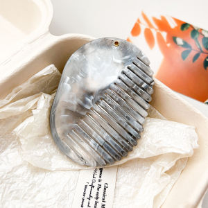 Marble Print Hair Comb Portable With Mirror Foldable Travel Makeup Mirror Acrylic Detangling 2 in 1 For Women Hair Accessories