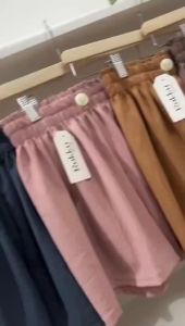 NEW!! Hotpants Crinkle Wanita Jumbo Terlaris Celana Pendek Wanita Hotpants Bahan Crinkle Airflow Kekinian Celana Pendek Crinkle Terbaru