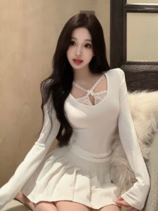 GUZILIAN | เสื้อยืดคอกลมแขนยาวผ้าถักสไตล์เกาหลีสำหรับผู้หญิงในฤดูใบไม้ร่วง ทรงสลิมฟิต วัสดุอื่นๆ 100% ความยาวปกติ